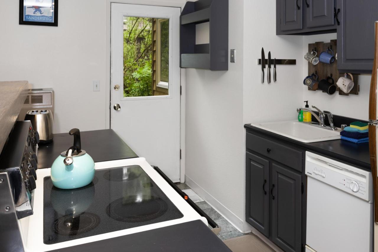 Appartamento Hiker'S Den Girdwood Esterno foto