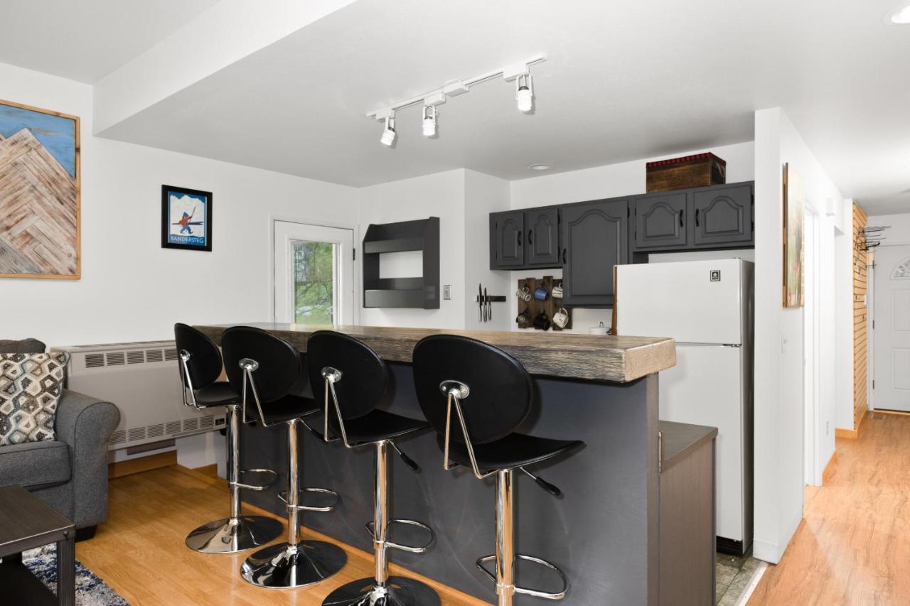 Appartamento Hiker'S Den Girdwood Esterno foto